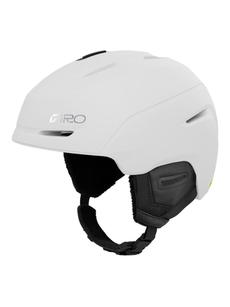 Weißer Ski- oder Snowboardhelm mit Kinnriemen, schwarzer Polsterung und Ötztal-Logo, Seitenansicht.