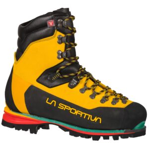 Ein gelb-schwarzer La Sportiva Bergschuh, inspiriert durch den rauen Geist des Ötztals.